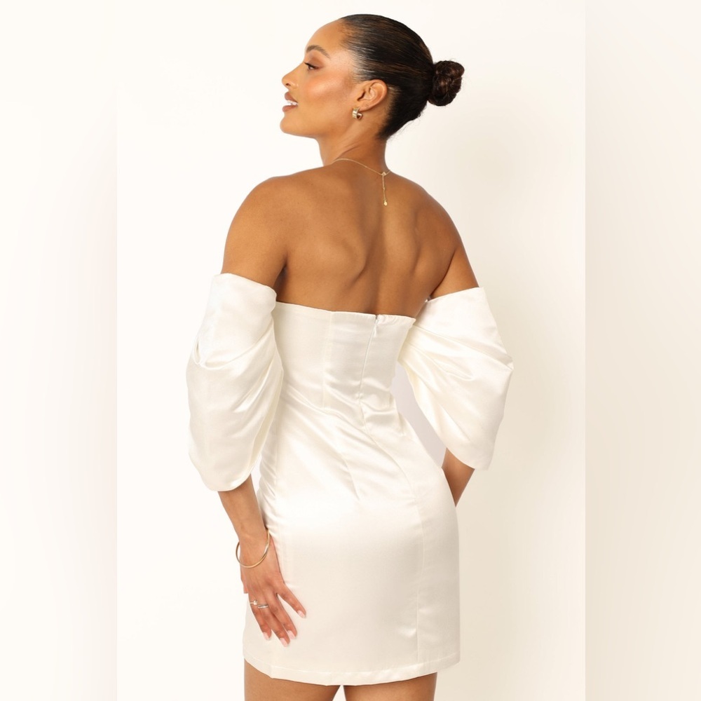 NWT Petal & Pup Nisha Strapless Mini Dress White Size 6 Bridal Bachelorette - Picture 5 of 14